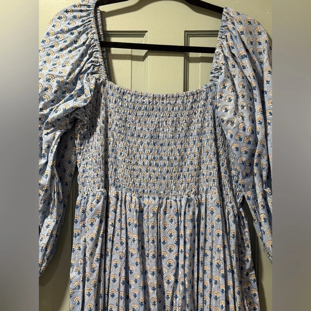 Block print smocked dress NWOT - Picture 5 of 5
